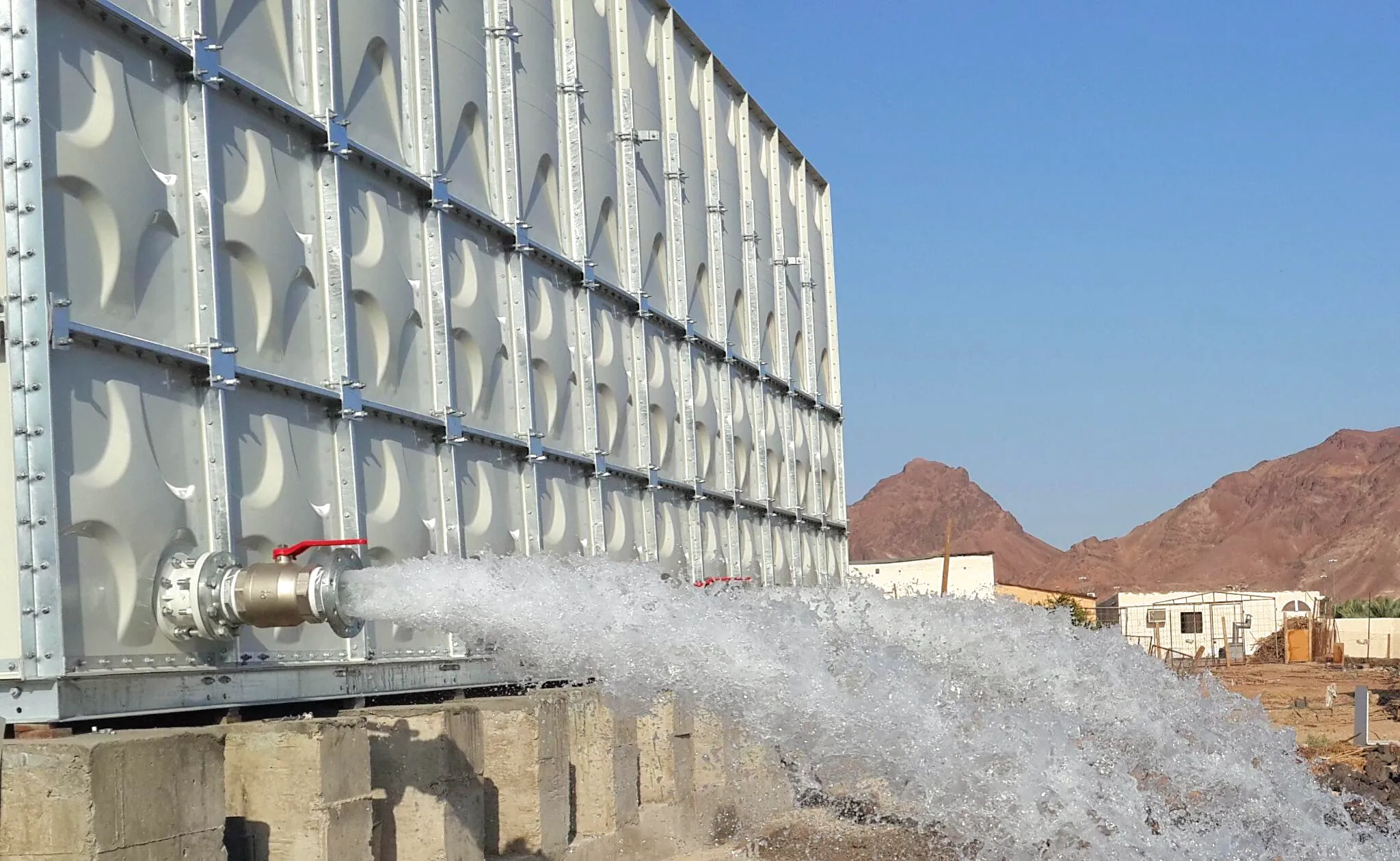 GRP Fire Water Tank Sizing for Emergency Systems: NFPA & BS Compliance Guide GRP Fire Water Tank Sizing for Emergency Systems: NFPA & BS Compliance Guide